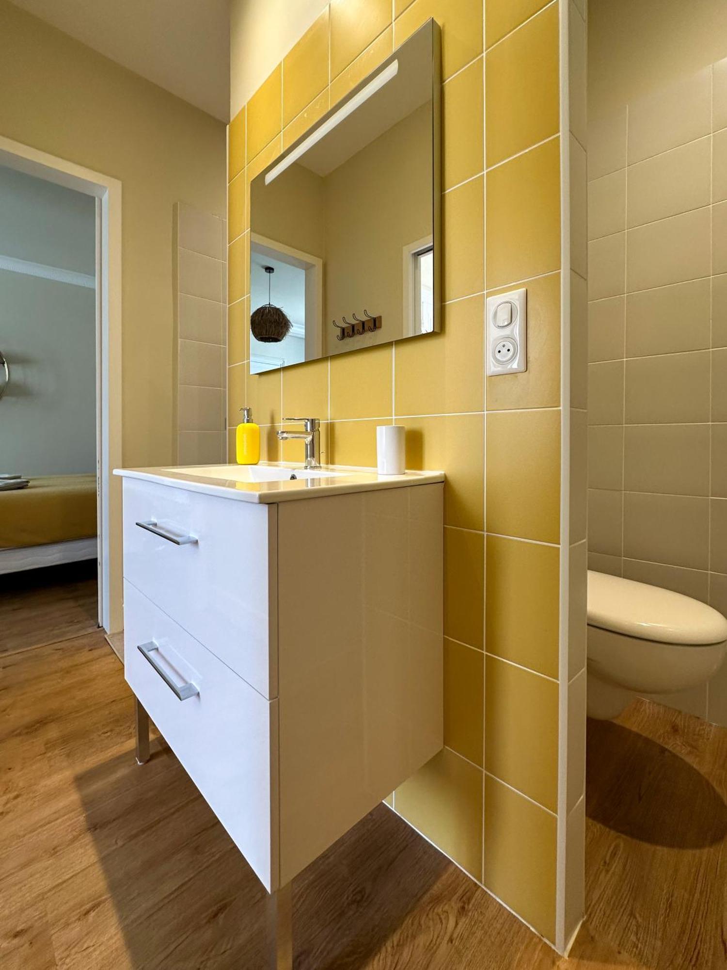 Nouvelle Vague Hotel Fouras Szoba fotó